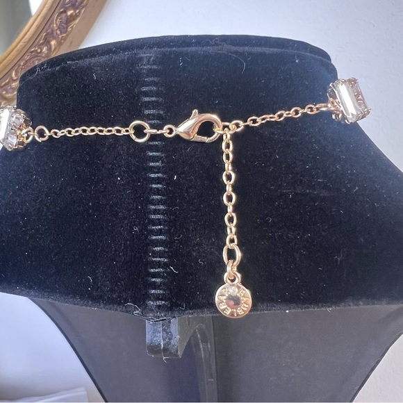 NEW BaubleBar Crystal Necklace - Picture 3 of 3